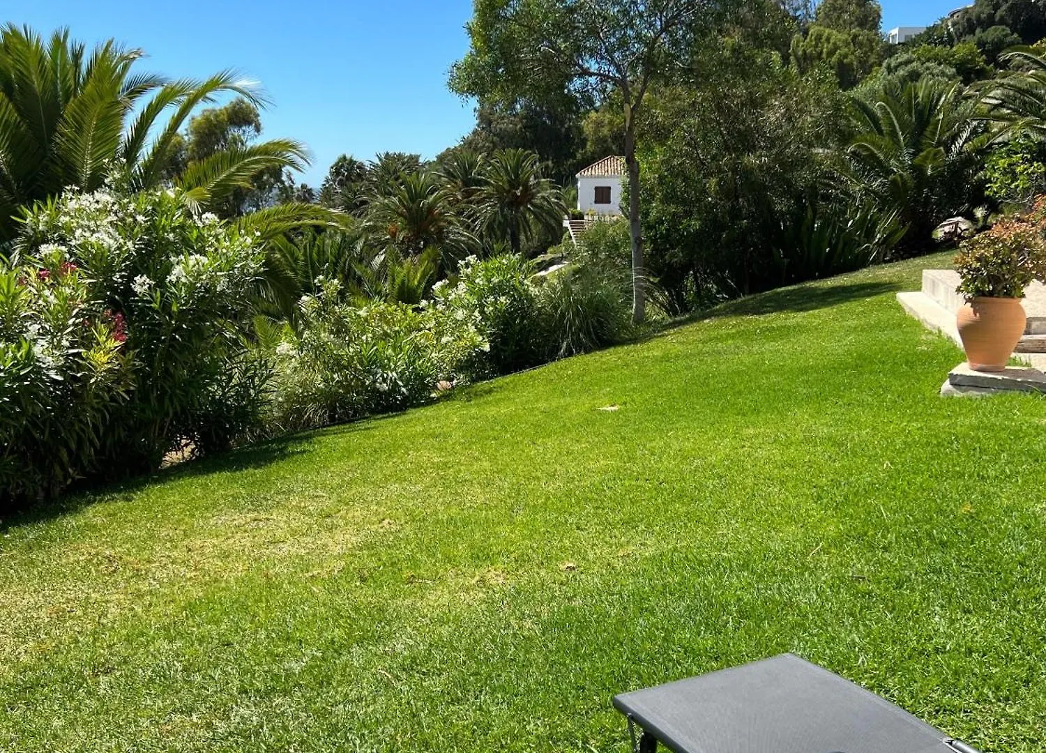 סהרה דה לוס אטונס Apartments In Romantic, Private Beachvilla ספרד